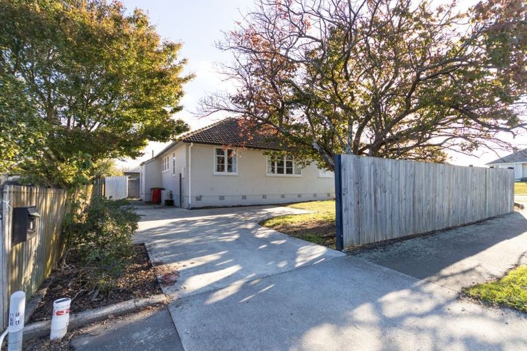 Photo of property in 2 Forth Terrace, Roslyn, Palmerston North, 4414