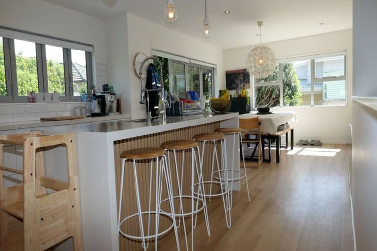 Photo of property in 61 Hillcrest Road North, Raumati Beach, Paraparaumu, 5032