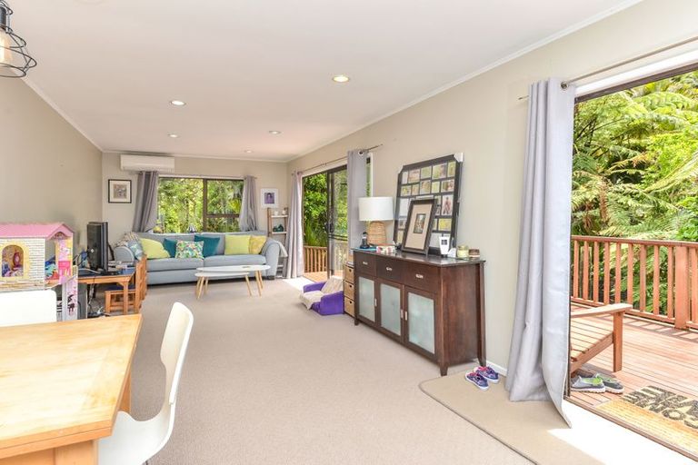 Photo of property in 38 Boylan Road, Titirangi, Auckland, 0604