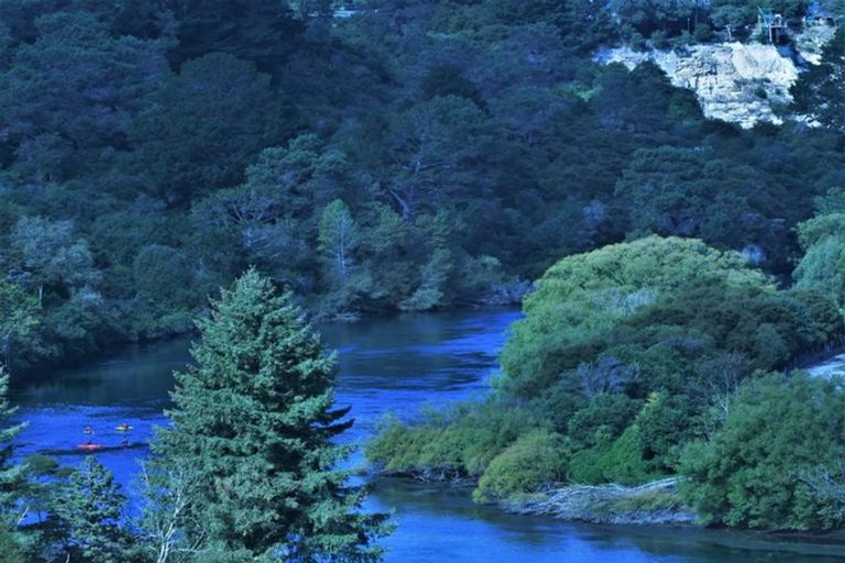 Photo of property in 1/4 Julies Way, Rangatira Park, Taupo, 3330