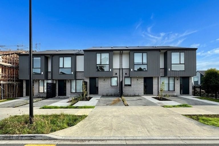 Photo of property in 14 Paapaakiri Loop, Takanini, 2112