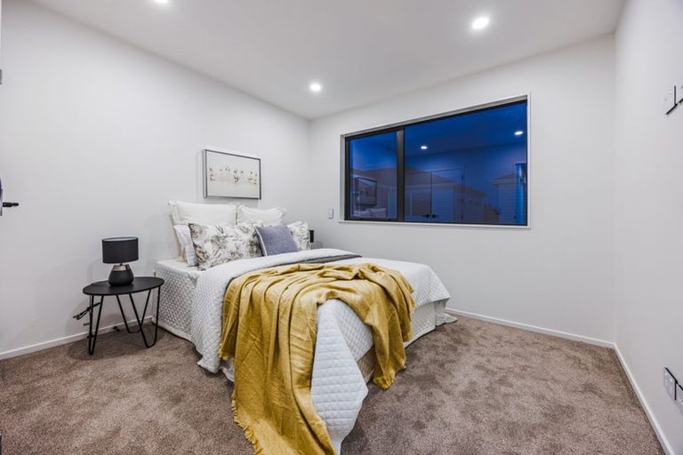 Photo of property in 1b Great South Road, Papatoetoe, Auckland, 2025