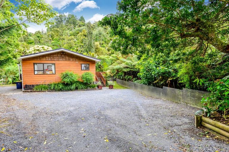 Photo of property in 38 Boylan Road, Titirangi, Auckland, 0604