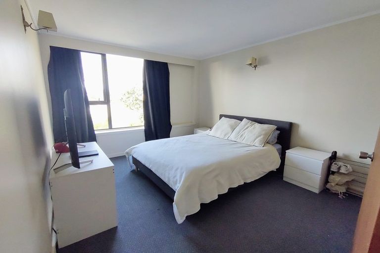 Photo of property in Hobson Court Flats, 38/70u Hobson Street, Thorndon, Wellington, 6011