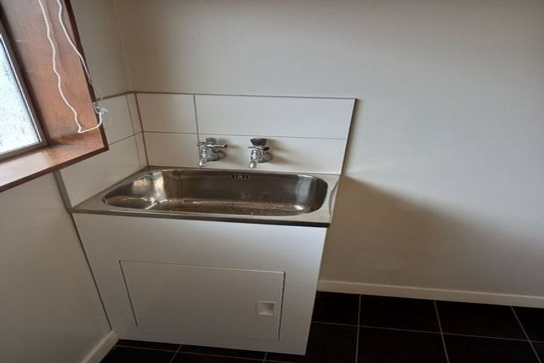 Photo of property in 18d Martin Street, Palmerston North, 4414