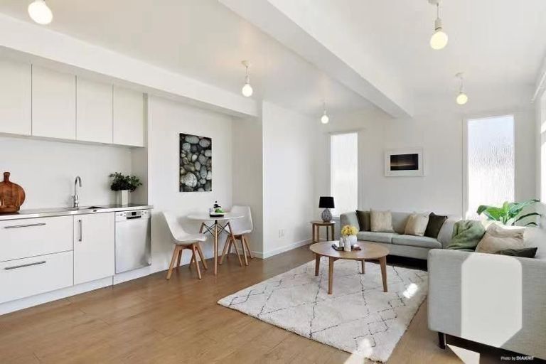 Photo of property in 12a Bayview Road, Bayview, Auckland, 0629