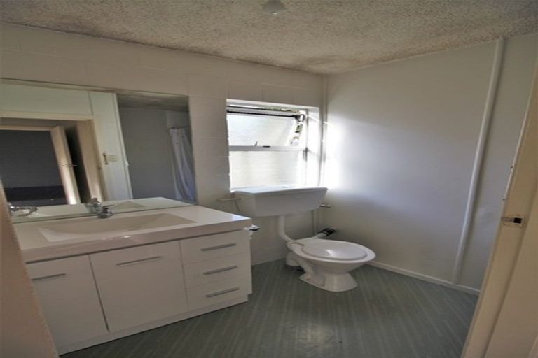 Photo of property in 17u6 May Street, Hamilton East, Hamilton, 3216