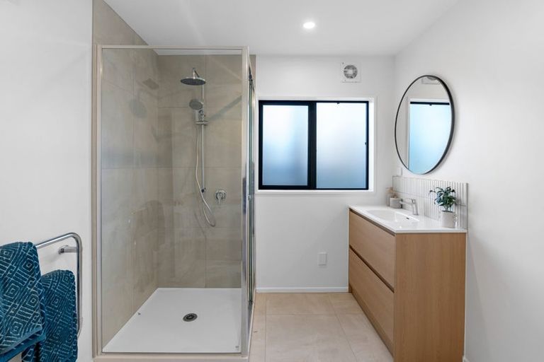 Photo of property in 11 Millcroft Place, Parklands, Christchurch, 8083