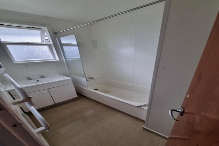Photo of property in 1b Pinotage Place, Huapai, Kumeu, 0810
