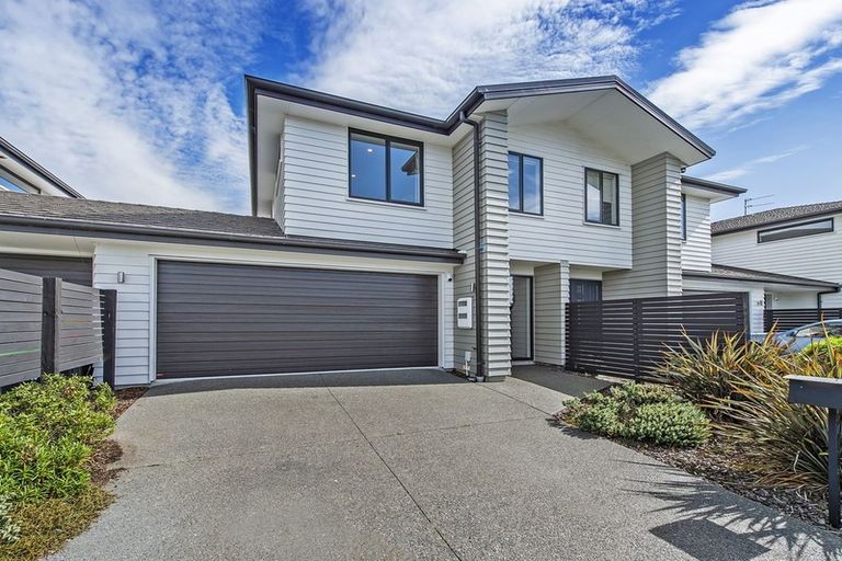 Photo of property in 64 Gosling Crescent, Halswell, Christchurch, 8025