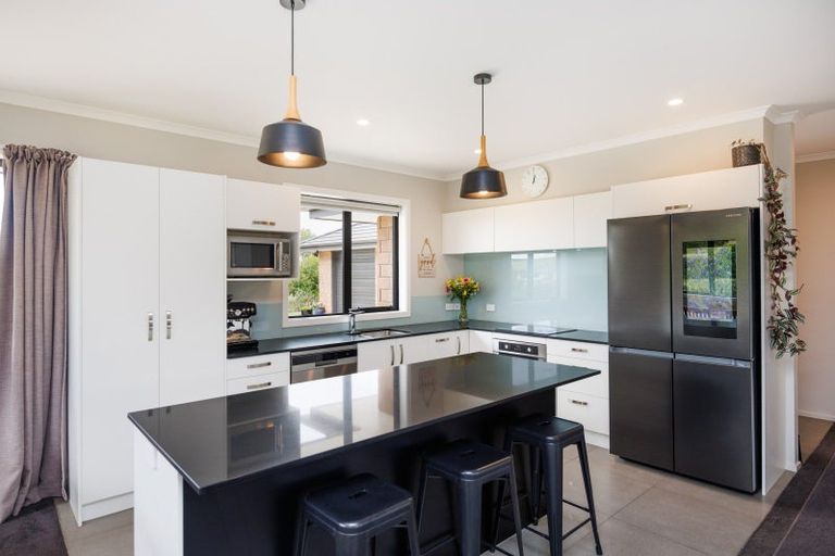 Photo of property in 4 Whio Avenue, Feilding, 4775