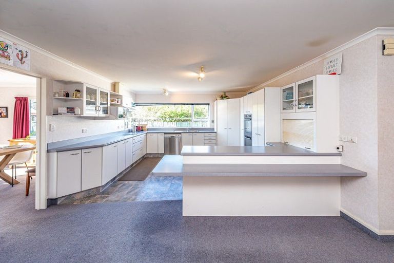 Photo of property in 6 Porritt Street, Saint Johns Hill, Whanganui, 4500