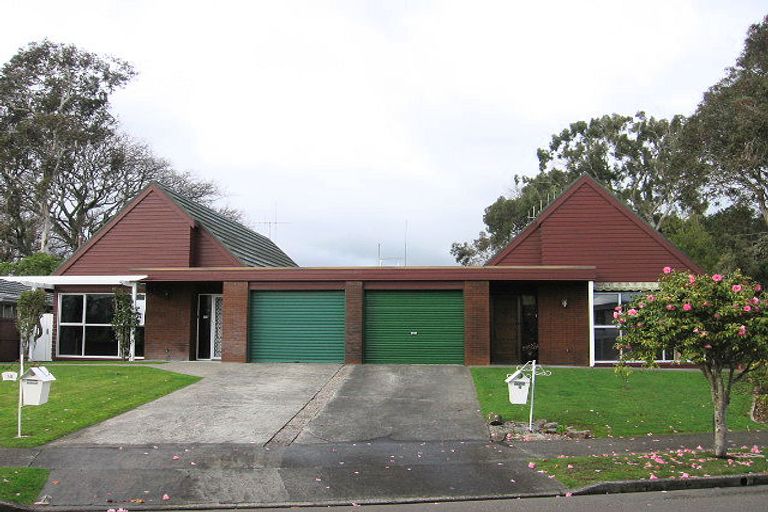 Photo of property in 14 Seaton Court, Hokowhitu, Palmerston North, 4410