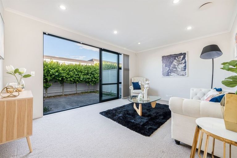 Photo of property in 9 Louis Braille Lane, Flat Bush, Auckland, 2019