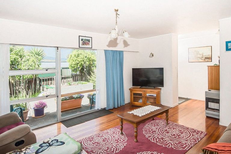 Photo of property in 27 Bream Bay Drive, Ruakaka, 0116