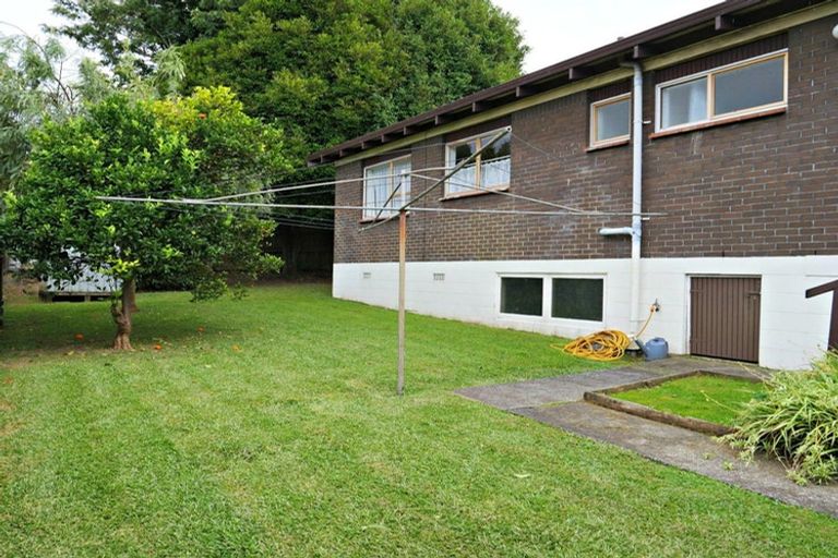 Photo of property in 2/10 Pamela Place, New Lynn, Auckland, 0600