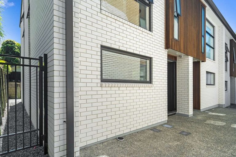 Photo of property in 12/36 Seventh Avenue, Tauranga, 3110