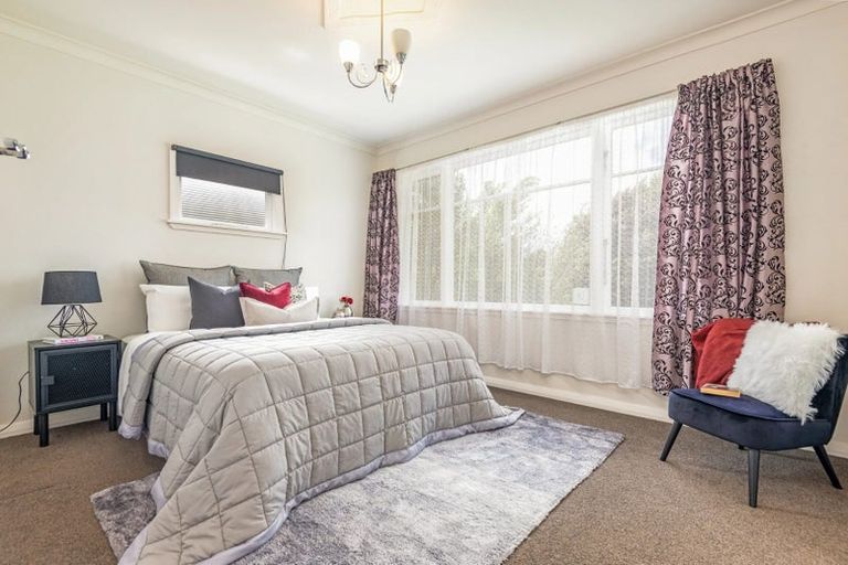 Photo of property in 28 Collingwood Street, Hokowhitu, Palmerston North, 4410