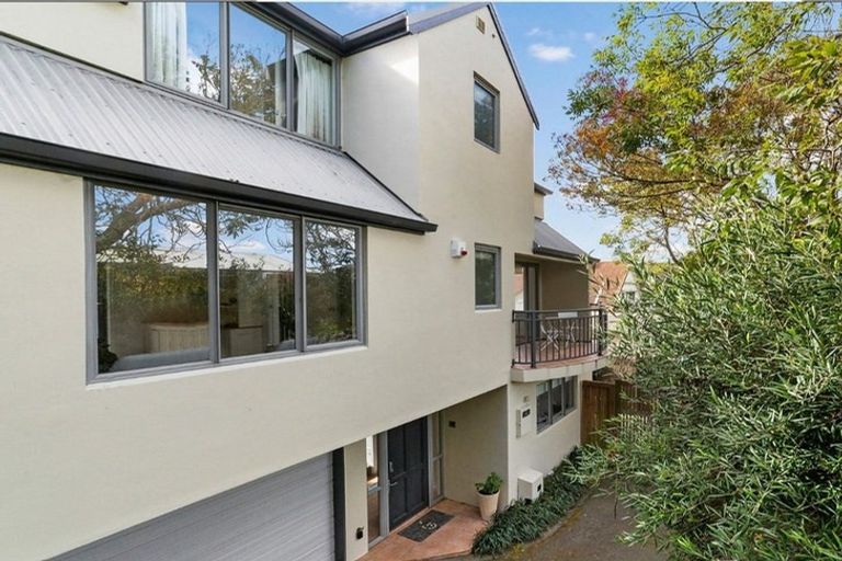 Photo of property in 93 Wright Street, Mount Cook, Wellington, 6021