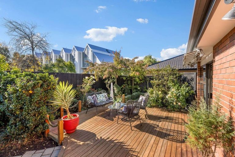 Photo of property in 8a Freyberg Avenue, Riccarton, Christchurch, 8011