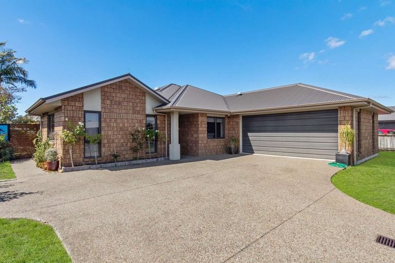 Photo of property in 42 Kupe Drive, Whitianga, 3510
