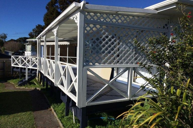 Photo of property in 45 Glen Marine Parade, Glendene, Auckland, 0602