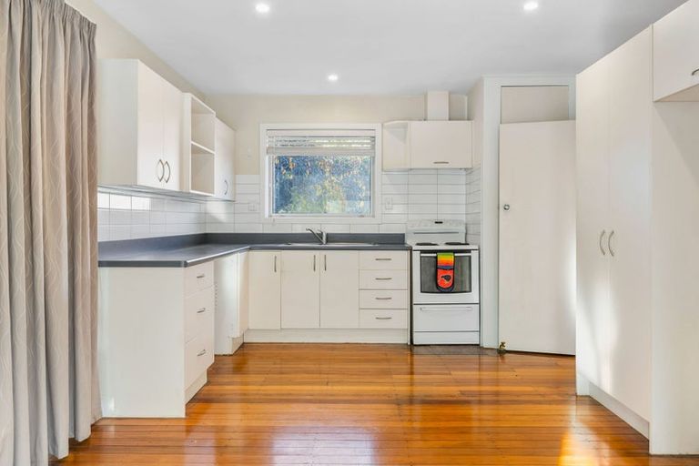 Photo of property in 14 Withells Road, Avonhead, Christchurch, 8042