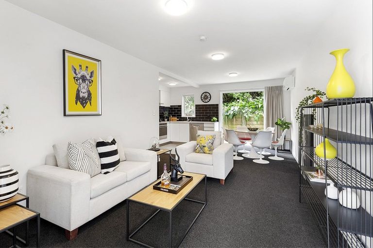Photo of property in 74u8 Derwent Street, Island Bay, Wellington, 6023
