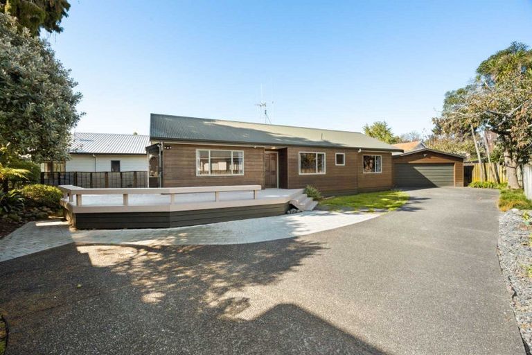 Photo of property in 14a Knighton Road, Hillcrest, Hamilton, 3216