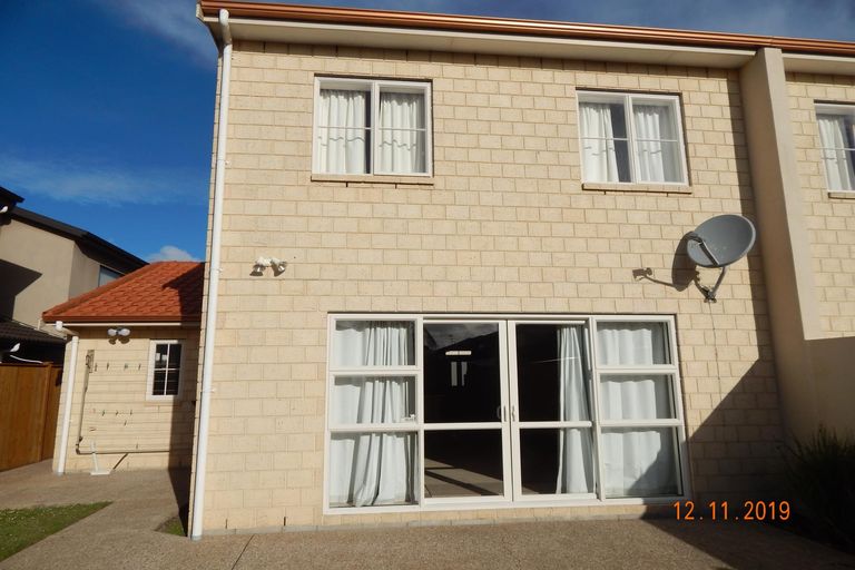 Photo of property in 33 Janway Avenue, Flat Bush, Auckland, 2016