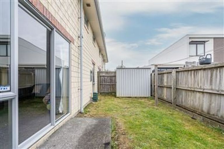 Photo of property in 8 Rex Street, Riccarton, Christchurch, 8041