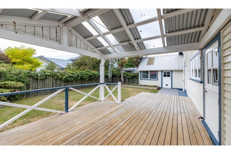 Photo of property in 96 Kerrs Road, Avonside, Christchurch, 8061