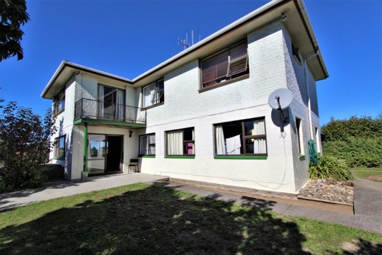 Photo of property in 136 Elizabeth Drive, Tokoroa, 3420