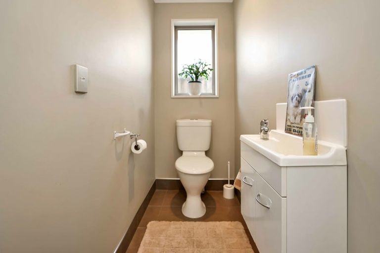 Photo of property in 21 Cox Street, Ashburton, 7700