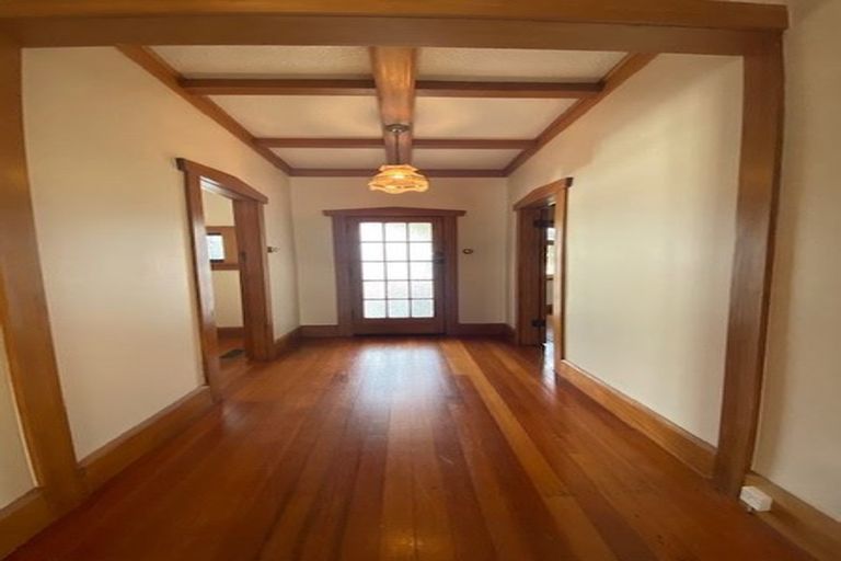 Photo of property in 31 Hardy Street, Waterloo, Lower Hutt, 5011