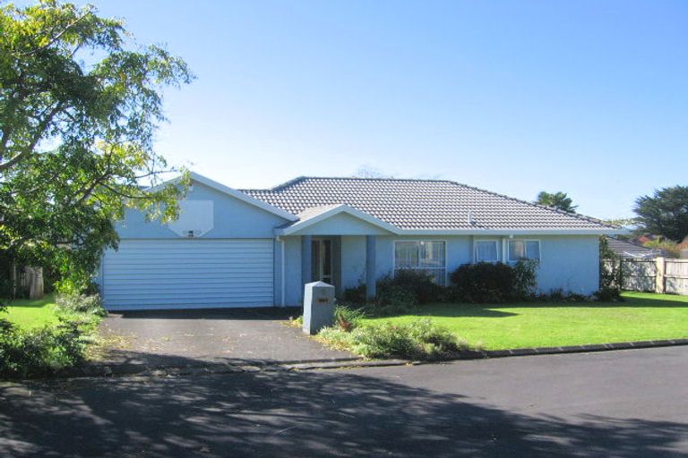 Photo of property in 6 Limeburners Close, Hobsonville, Auckland, 0618