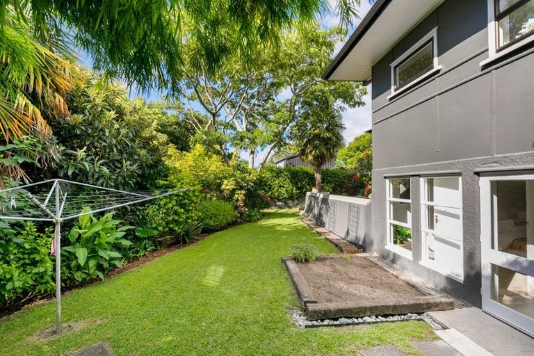 Photo of property in 70 Darraghs Road, Brookfield, Tauranga, 3110