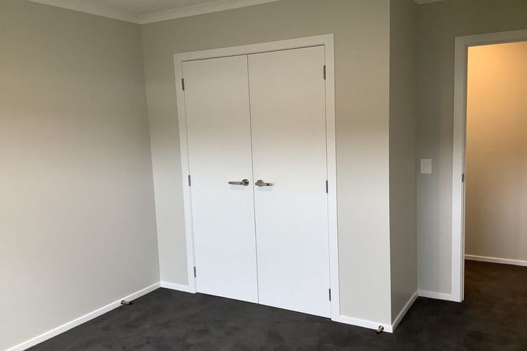 Photo of property in 35 Grovedale Square, Wainuiomata, Lower Hutt, 5014