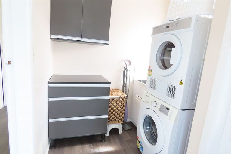 Photo of property in 95 Tiro Tiro Road, Levin, 5510