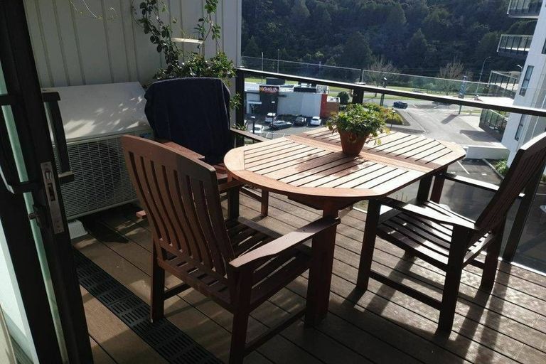 Photo of property in 310/3 Kaipiho Lane, Albany, Auckland, 0632