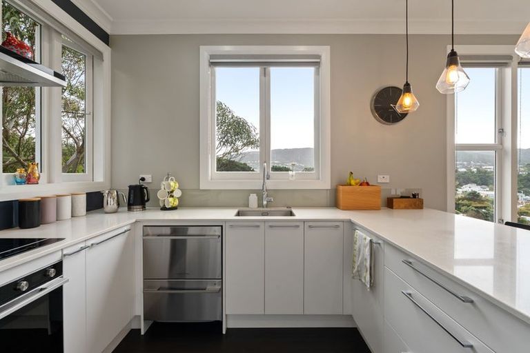 Photo of property in 83 Sefton Street, Wadestown, Wellington, 6012