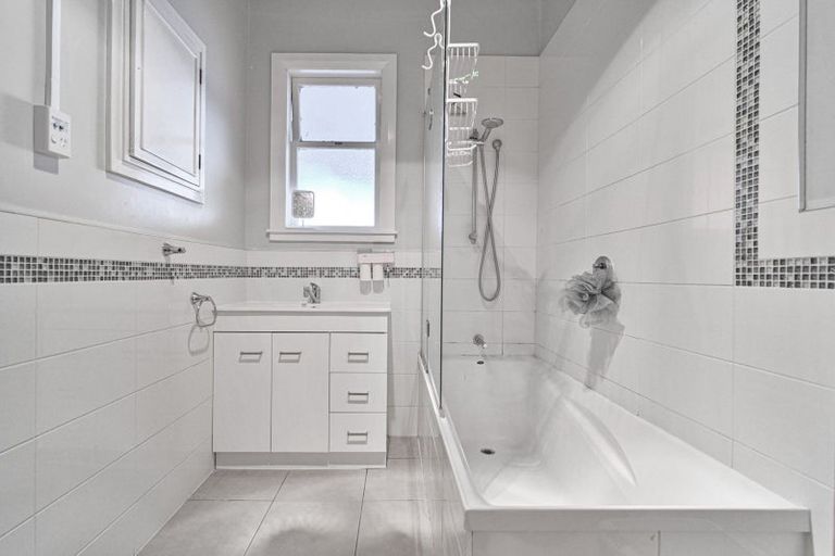 Photo of property in 813 Caroline Road, Hastings, 4122