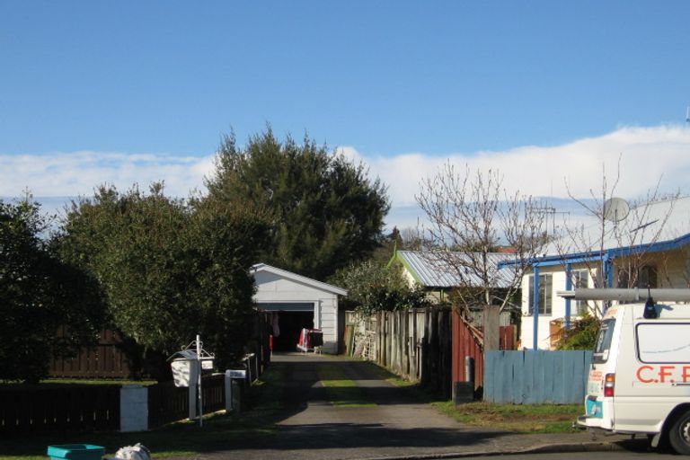 Photo of property in 33a Lindsay Crescent, Nawton, Hamilton, 3200