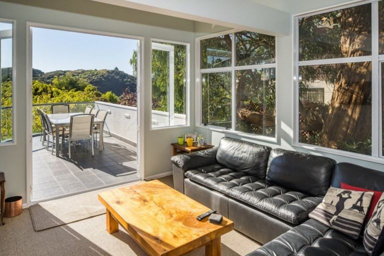 Photo of property in 24 Sailmaker Close, Whitby, Porirua, 5024