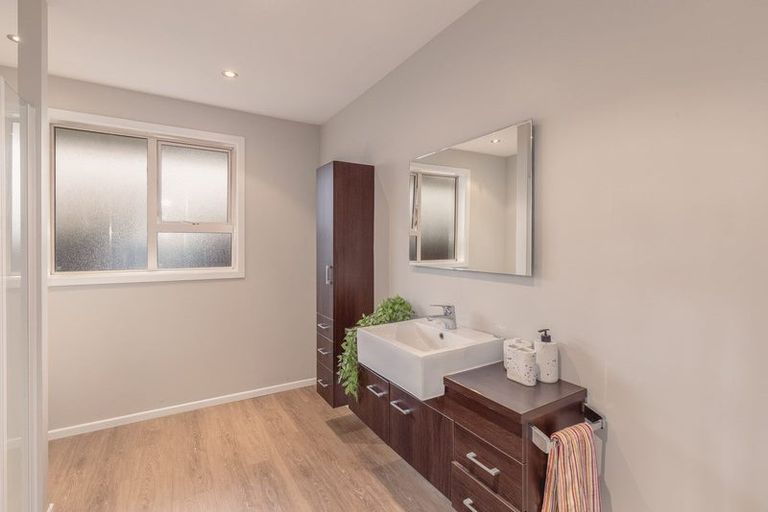 Photo of property in 7 Tulloch Place, Papanui, Christchurch, 8052