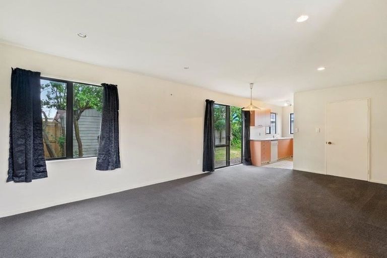 Photo of property in 586 Gloucester Street, Linwood, Christchurch, 8011