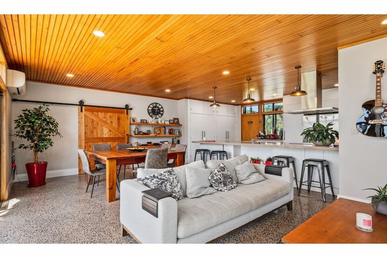 Photo of property in 216a Fordyce Road, Helensville, 0874