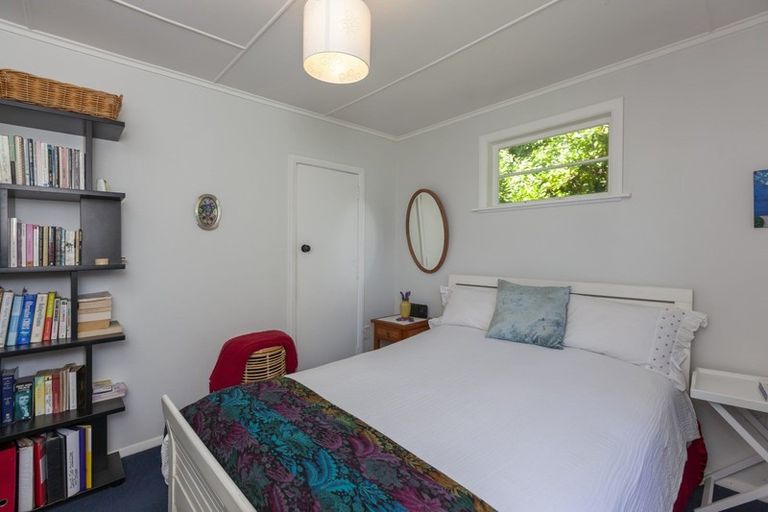 Photo of property in 46 Glen Road, Raumati South, Paraparaumu, 5032