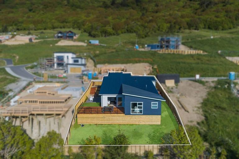 Photo of property in 90 Kotare Street, Waikanae, 5036