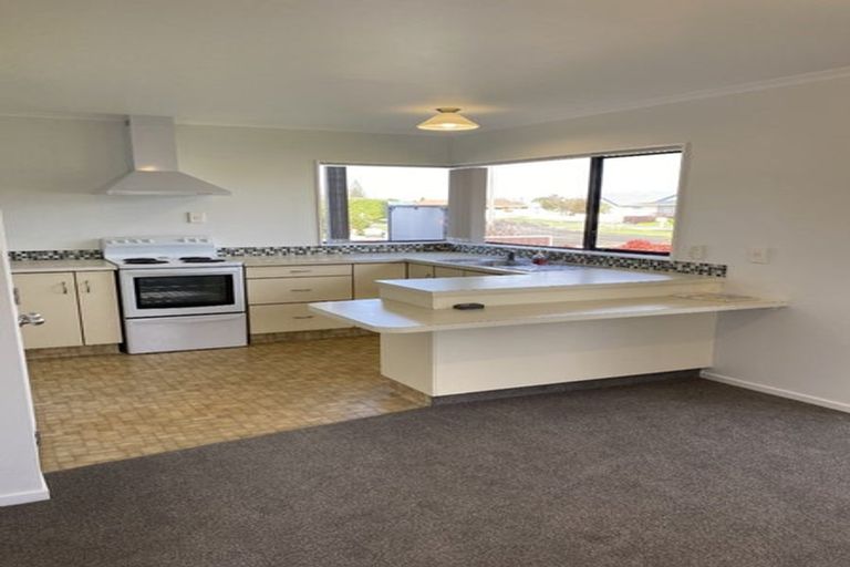 Photo of property in 17 Tui Mill Grove, Feilding, 4702